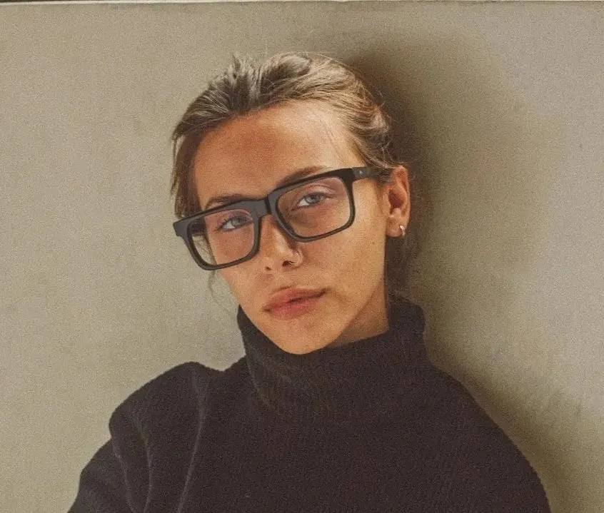rusty clevel 01 - Opticas Lookout