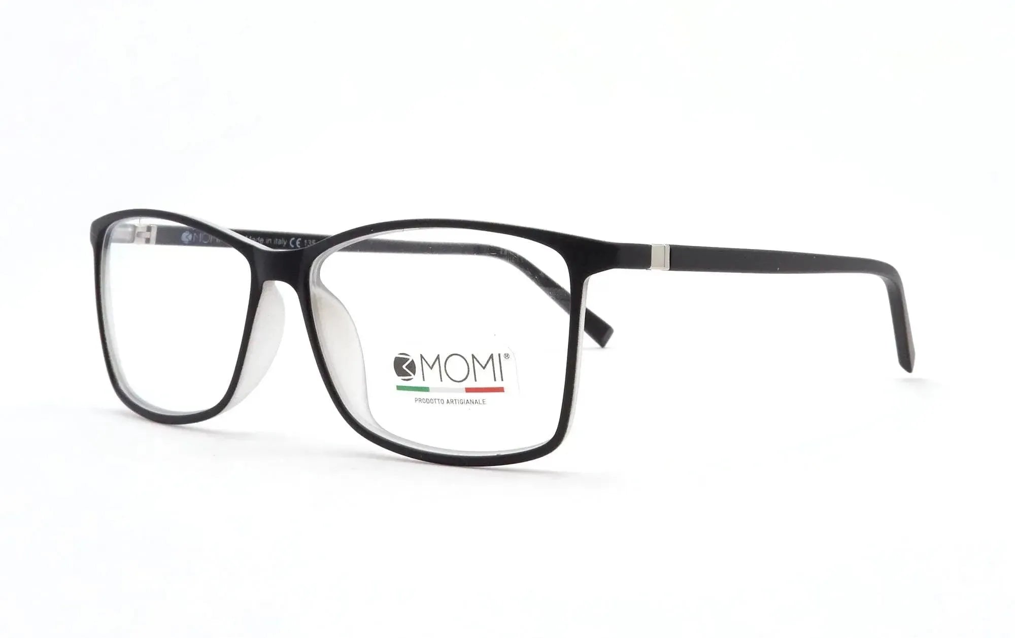 3 MOMI 258 01 - Opticas Lookout