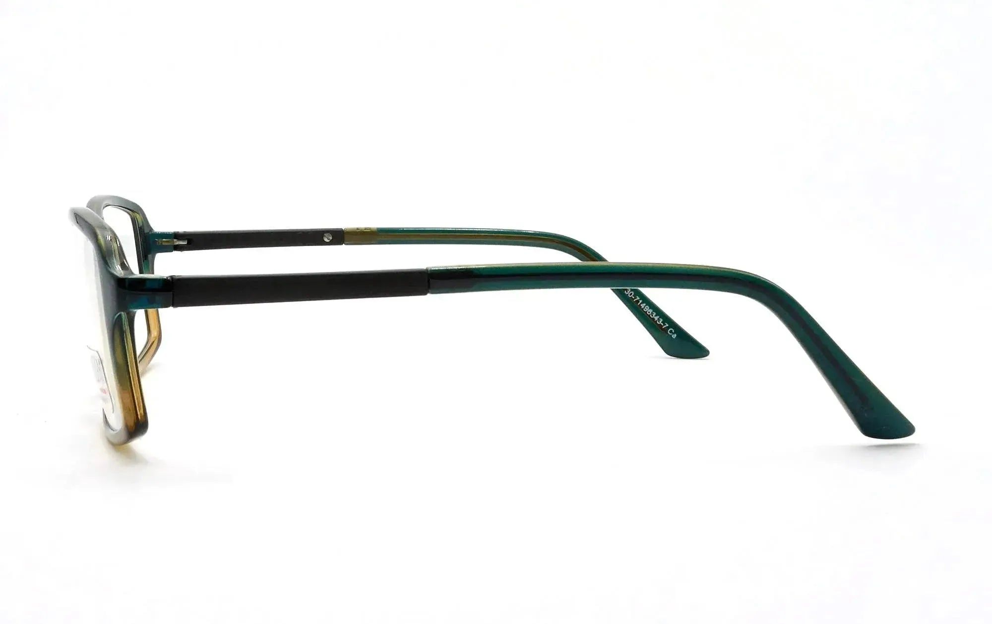 3 MOMI 316 04 - Opticas Lookout