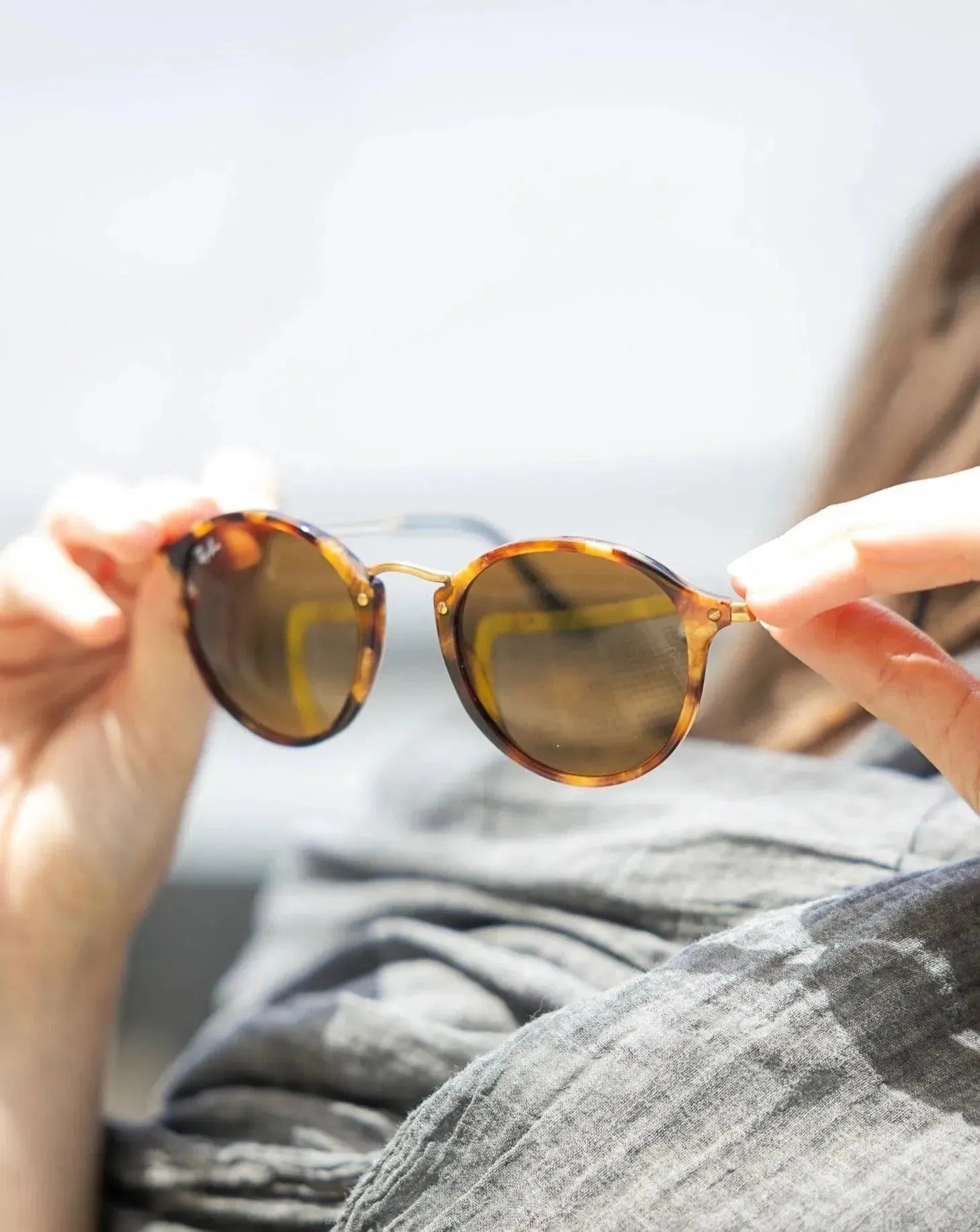 Ray Ban Round Fleck Tortoise On Model Lentes Round Fleck RAY-BAN