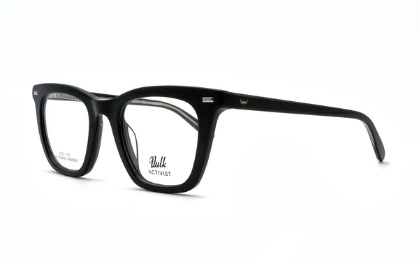 Vulk activist bio-40